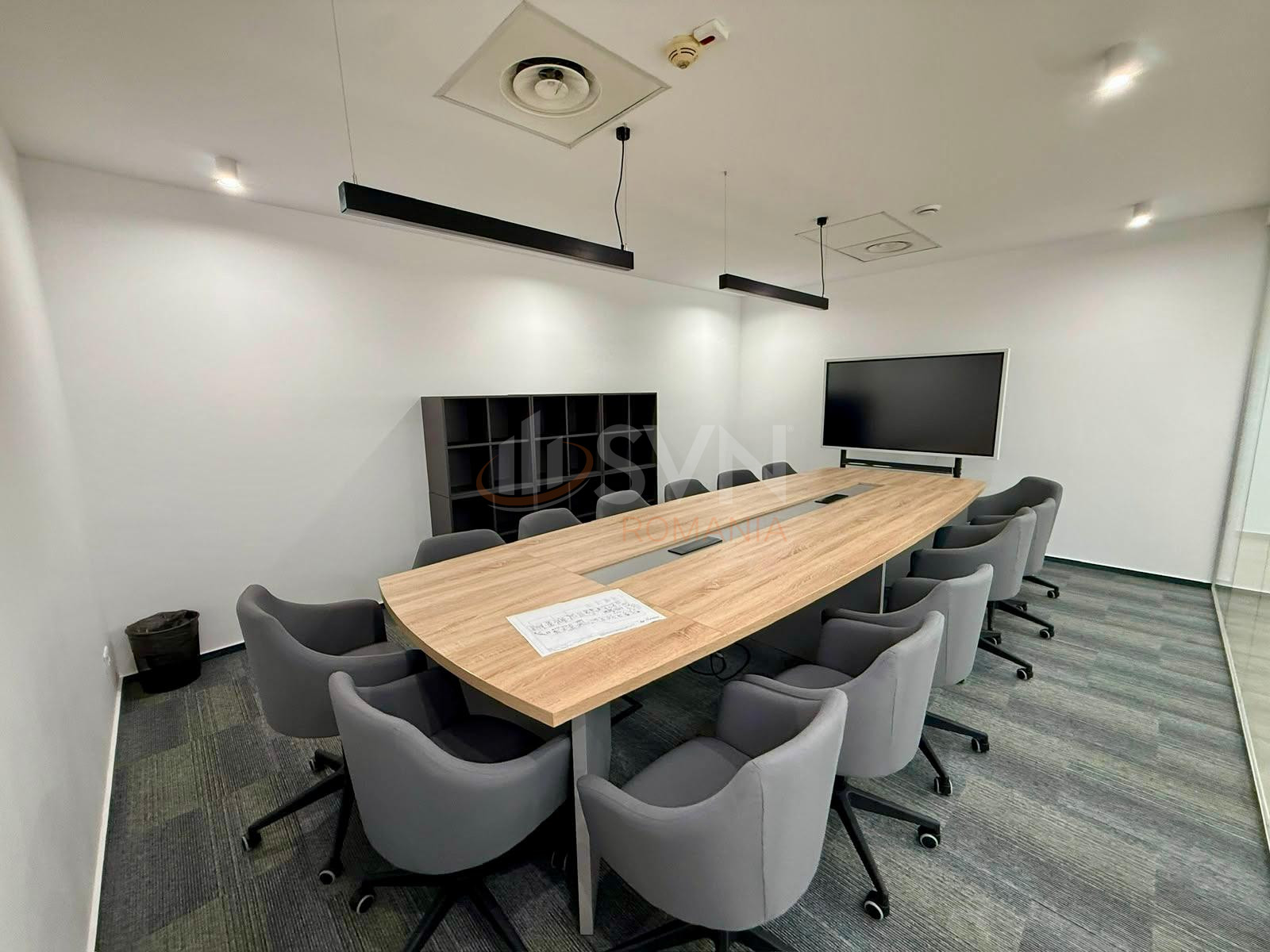 Spatiu comercial 18.26 mp Bucuresti/P-ta Romana