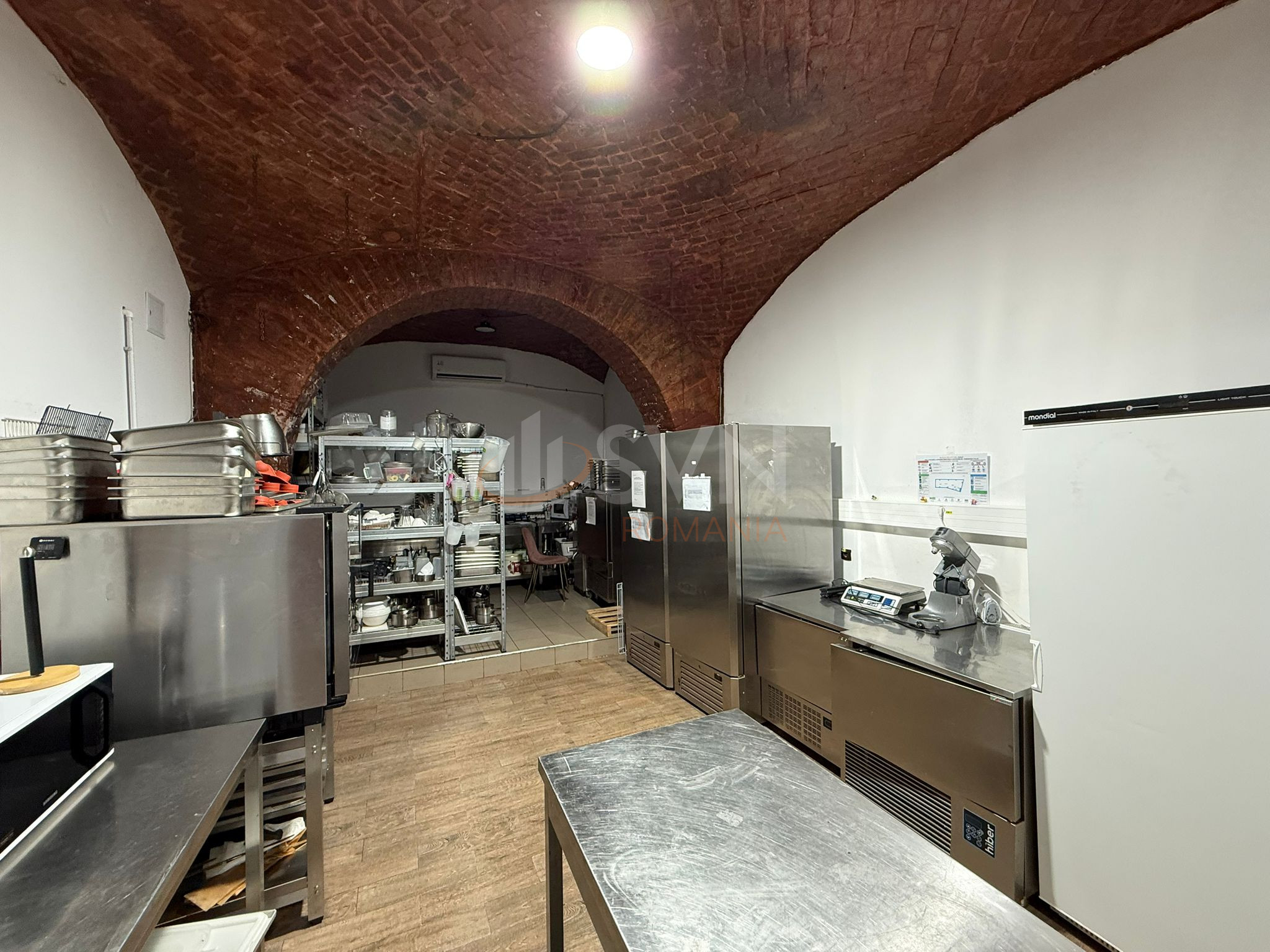 Spatiu comercial 210 mp Bucuresti/Dacia