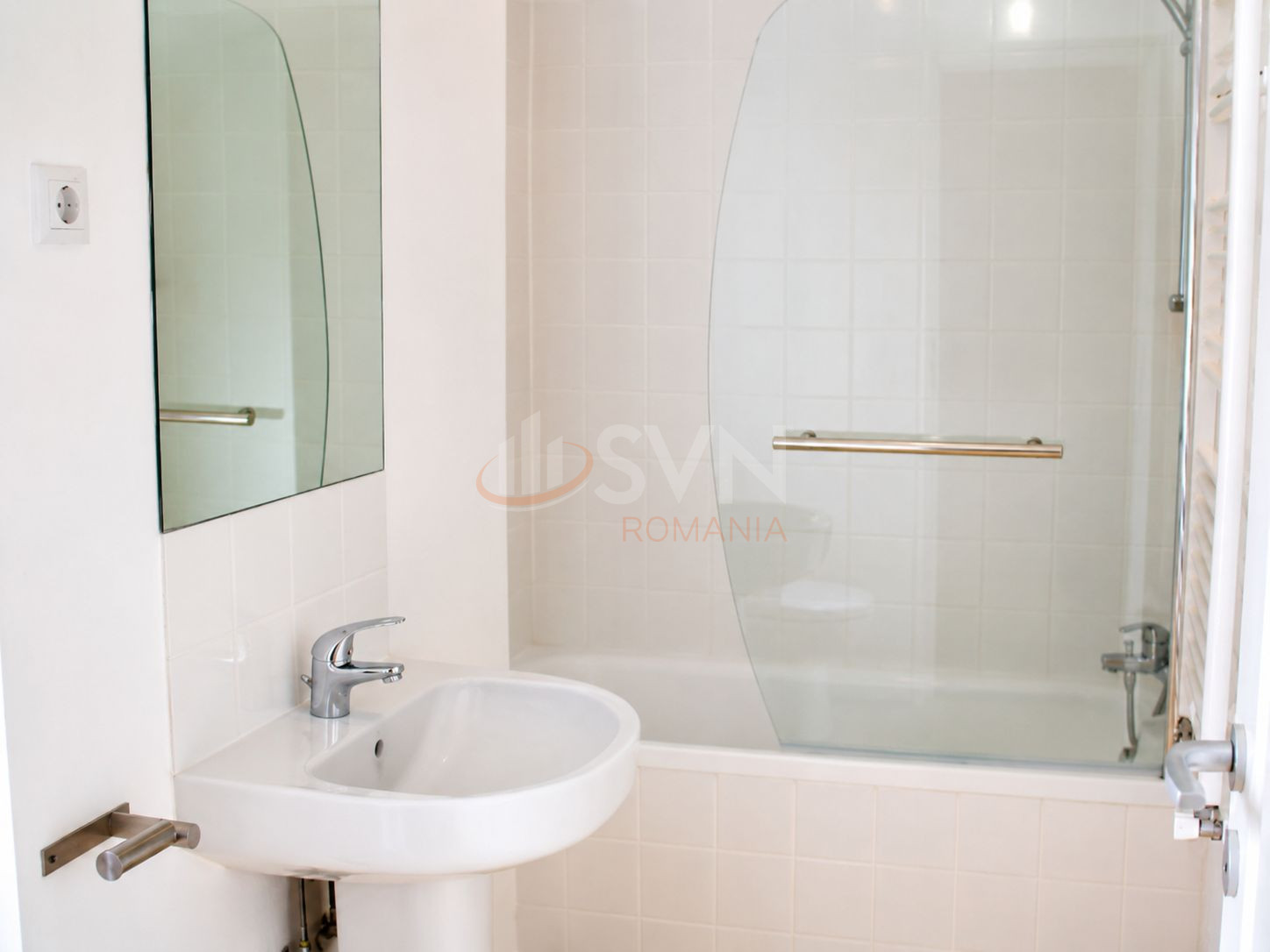 Spatiu comercial 220 mp Bucuresti/P-ta Victoriei