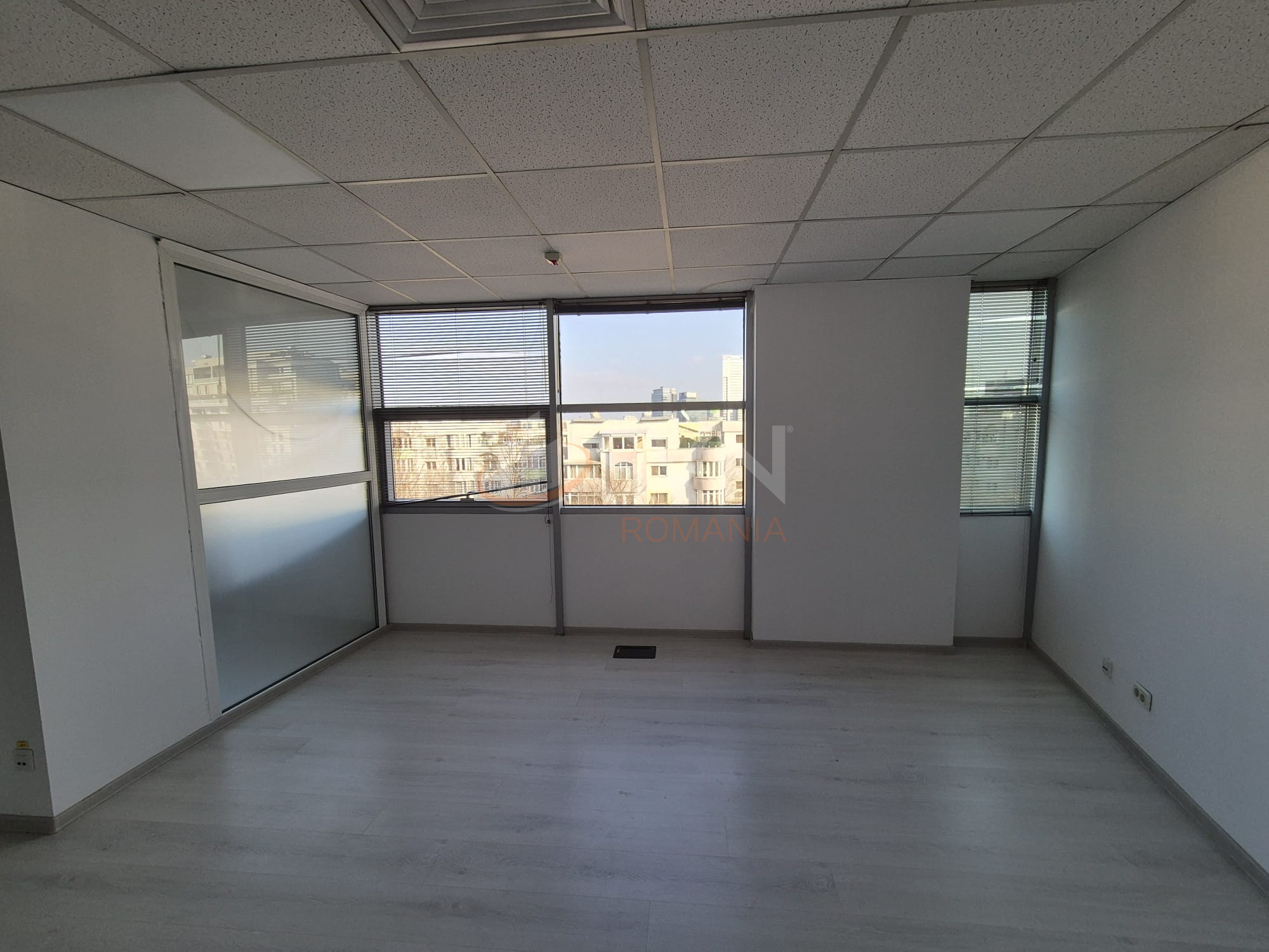 Spatiu comercial 223 mp Bucuresti/Aviatiei
