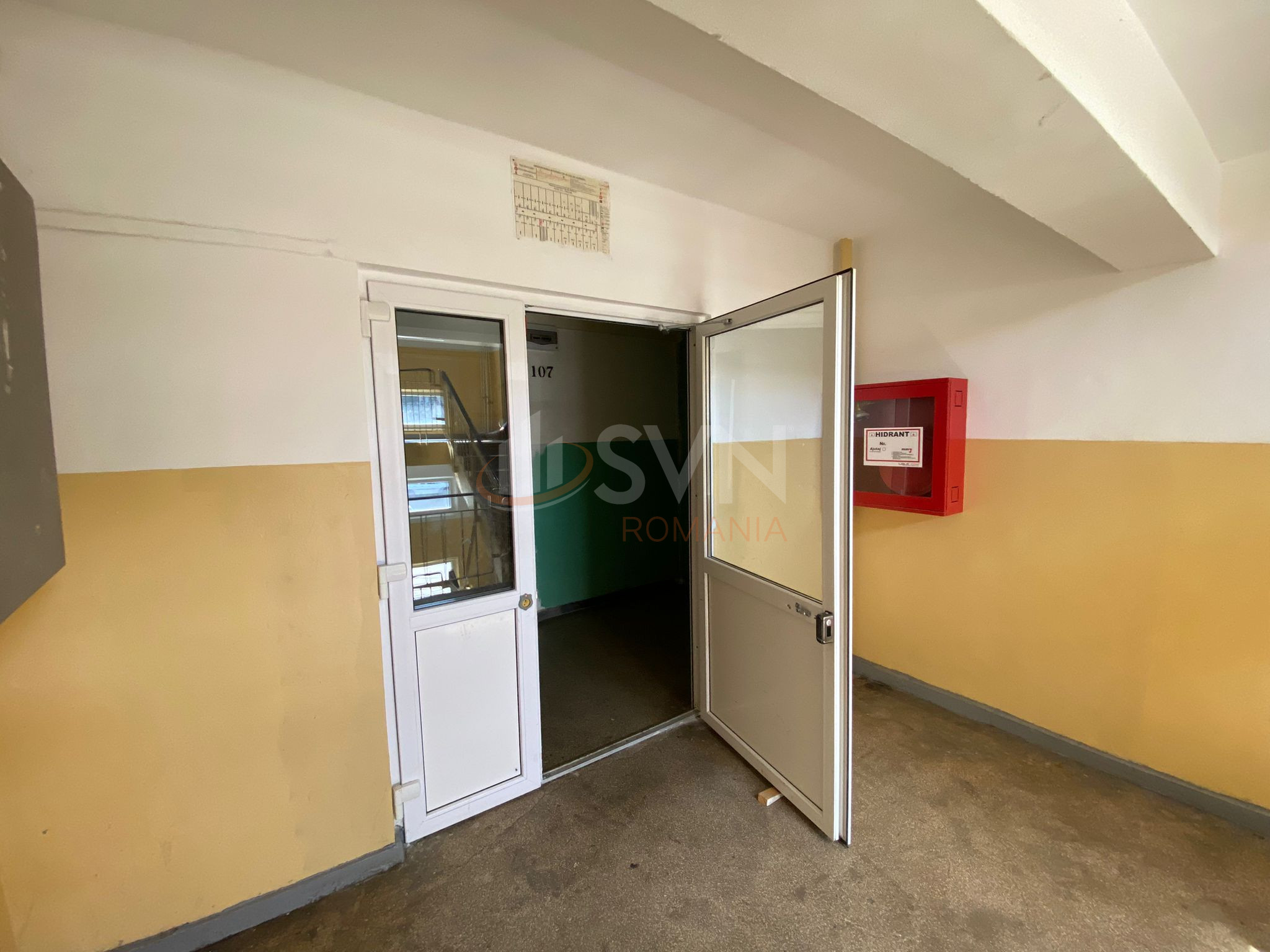 Spatiu comercial 2700 mp Bucuresti/Ozana