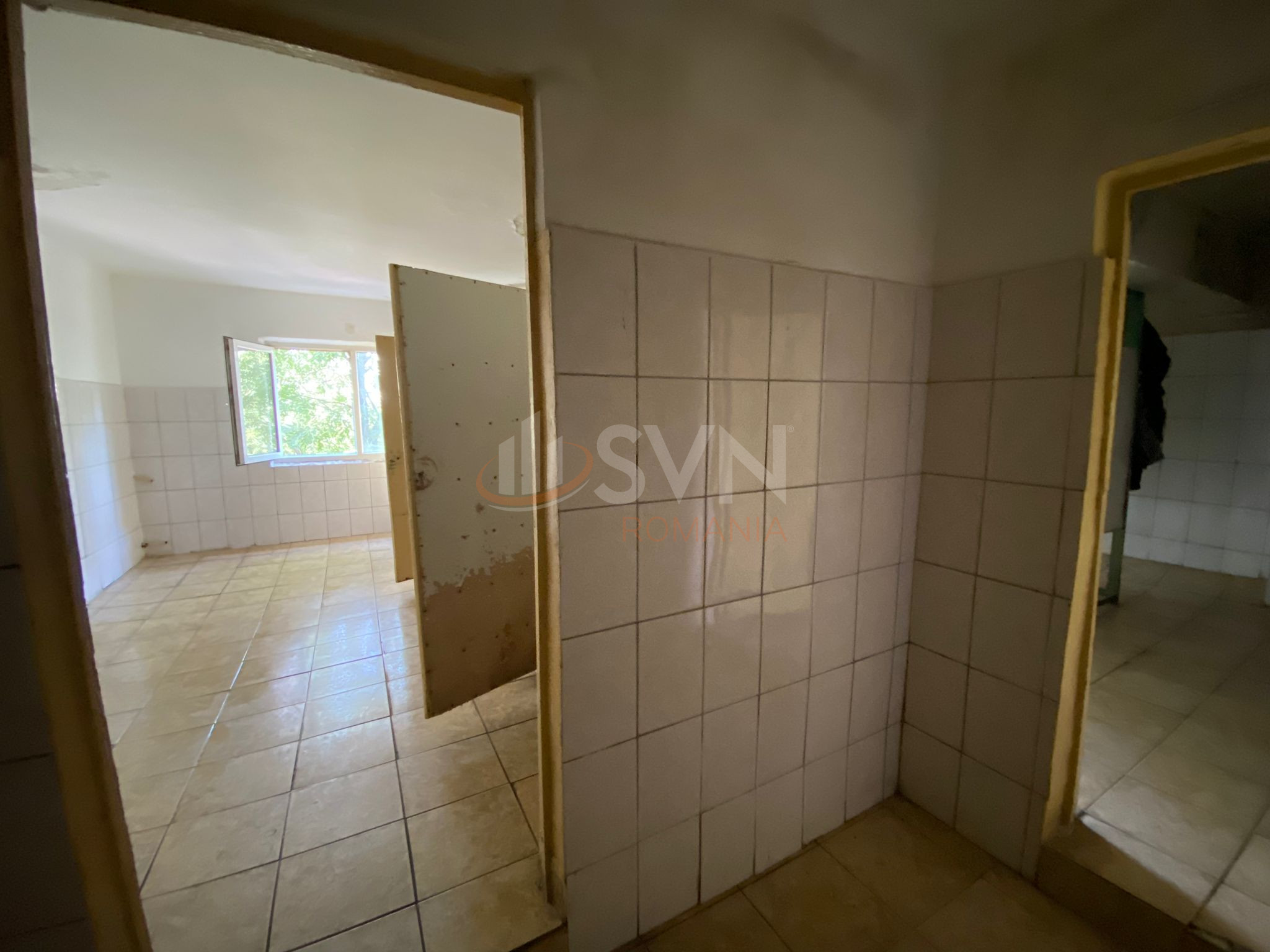 Spatiu comercial 2700 mp Bucuresti/Ozana