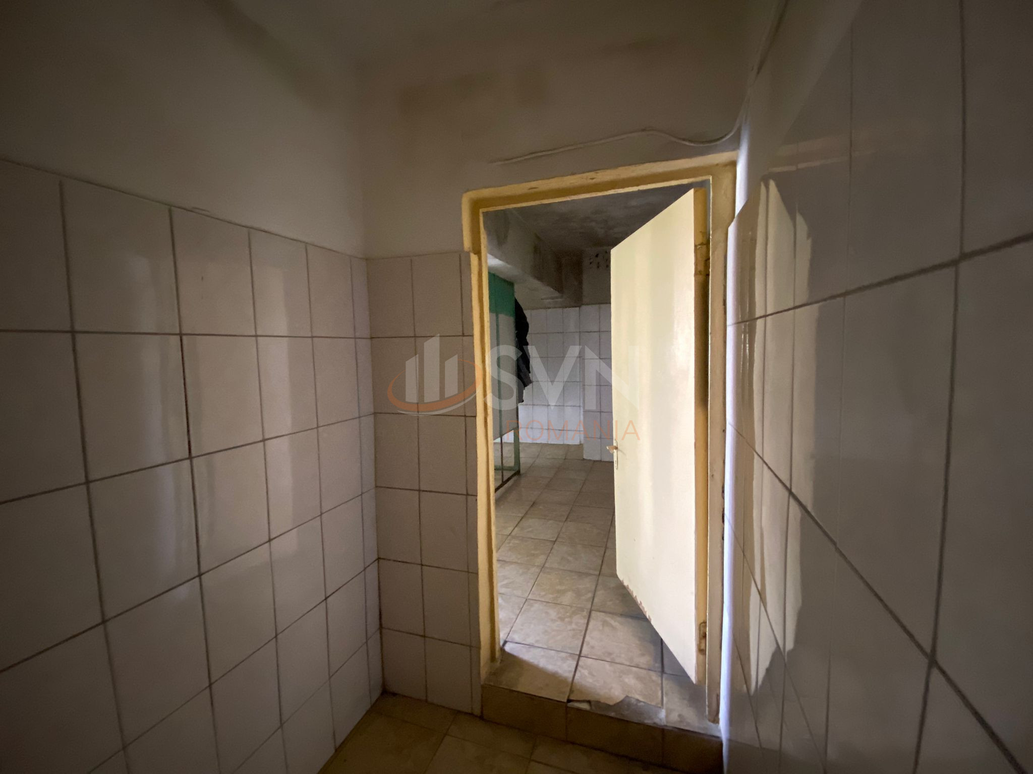 Spatiu comercial 2700 mp Bucuresti/Ozana