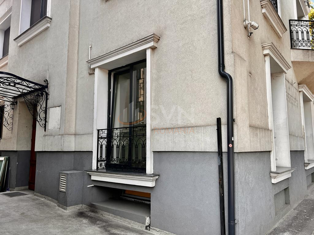 Spatiu comercial 280 mp Bucuresti/Victoriei
