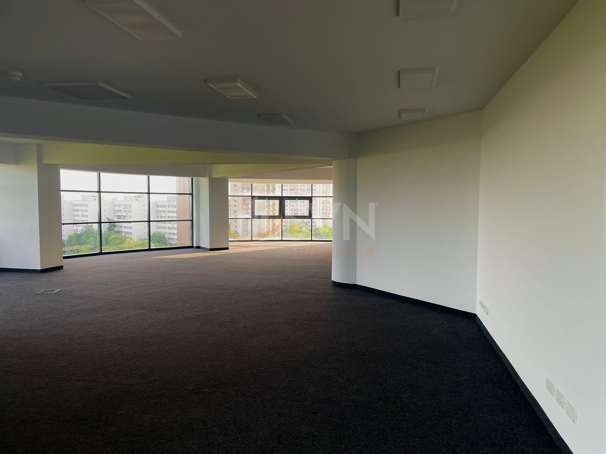 Spatiu comercial 285 mp Bucuresti/Baba Novac