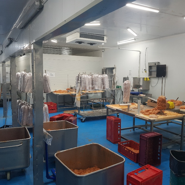 Spatiu comercial 2900 mp Ialomita/Centru