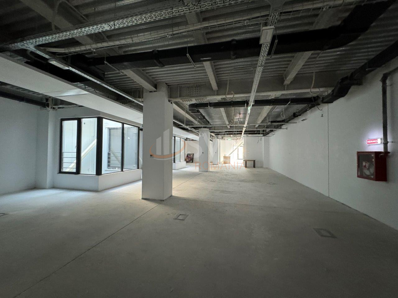 Spatiu comercial 2930 mp Bucuresti/Piata Romana