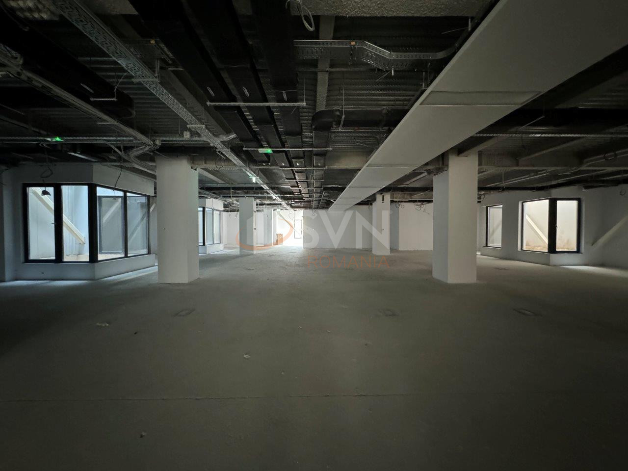 Spatiu comercial 2930 mp Bucuresti/Piata Romana