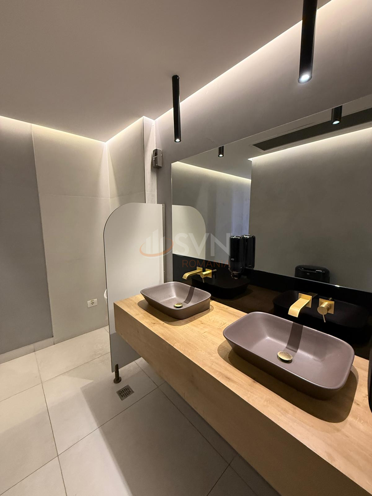 Spatiu comercial 308 mp Bucuresti/Eminescu