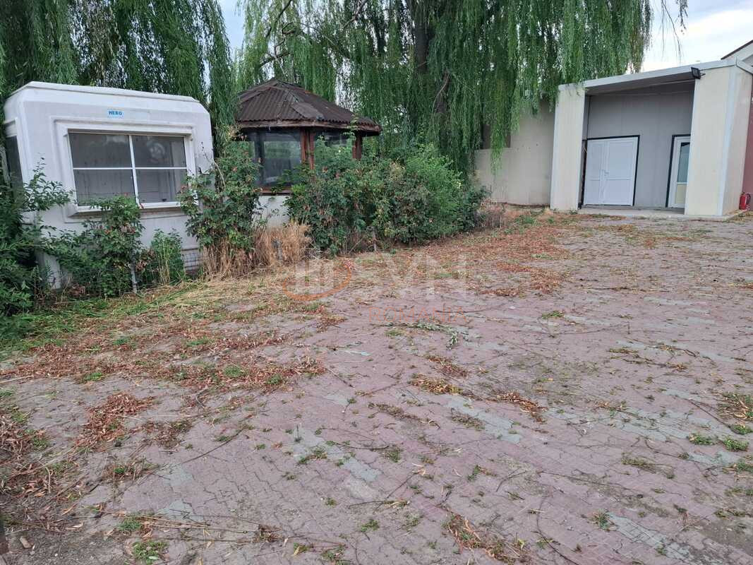 Spatiu comercial 333 mp Ialomita/Centru