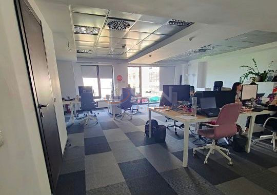 Spatiu comercial 335 mp Bucuresti/Piata Victoriei