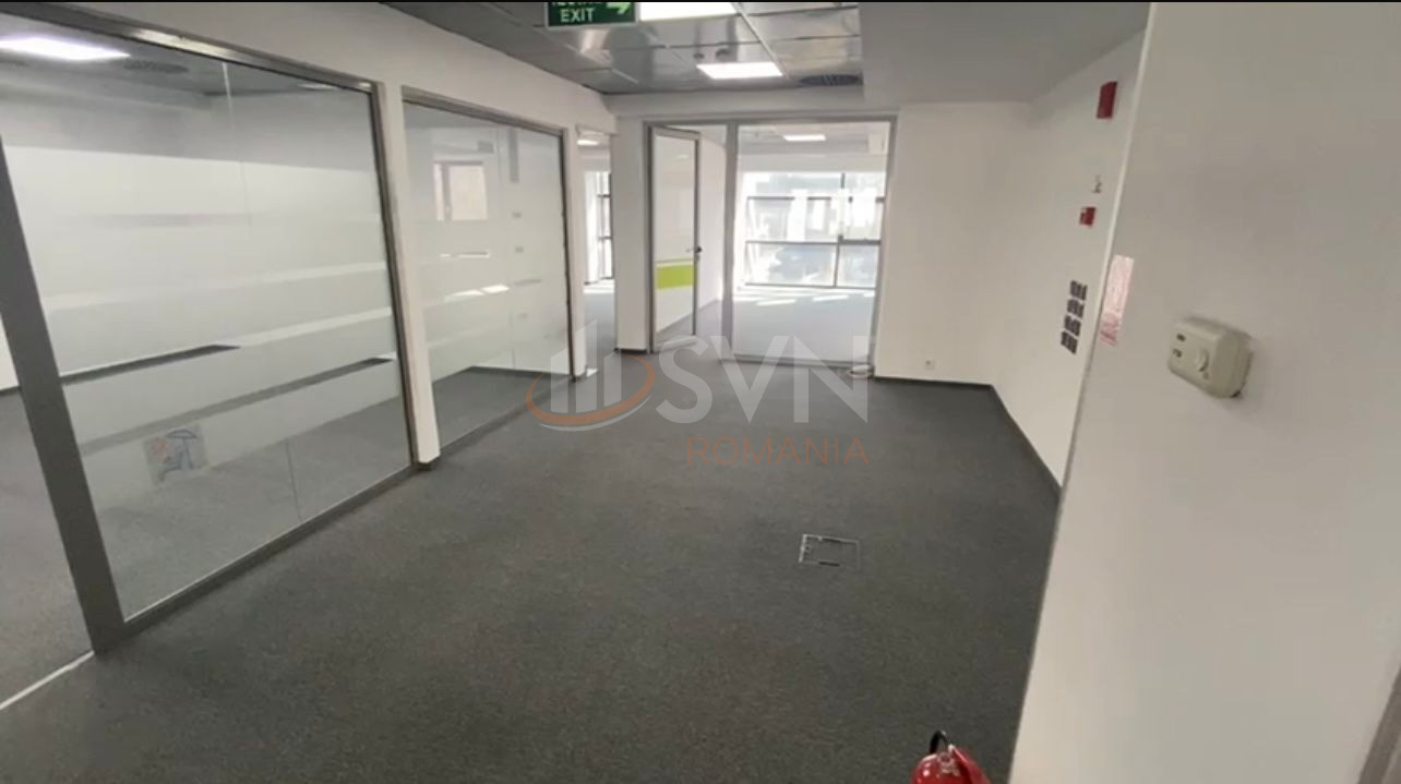 Spatiu comercial 335 mp Bucuresti/Piata Victoriei