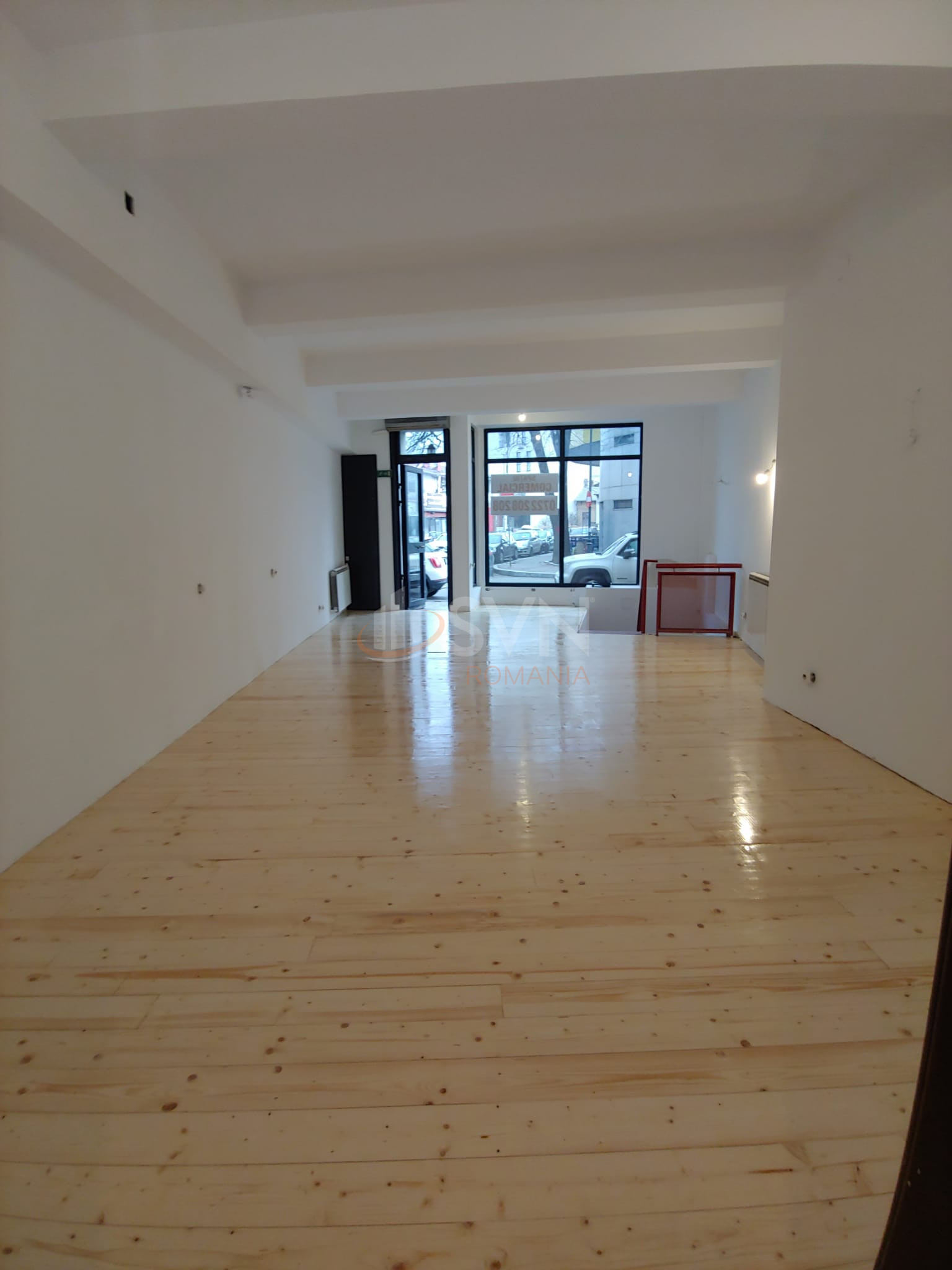 Spatiu comercial 350 mp Bucuresti/Eminescu