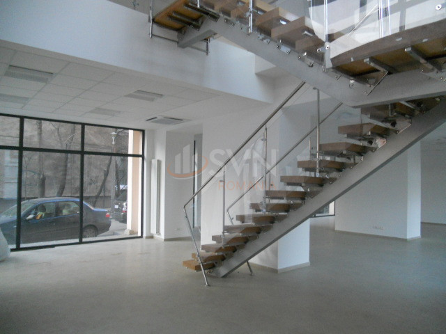 Spatiu comercial 383 mp Bucuresti/Titulescu