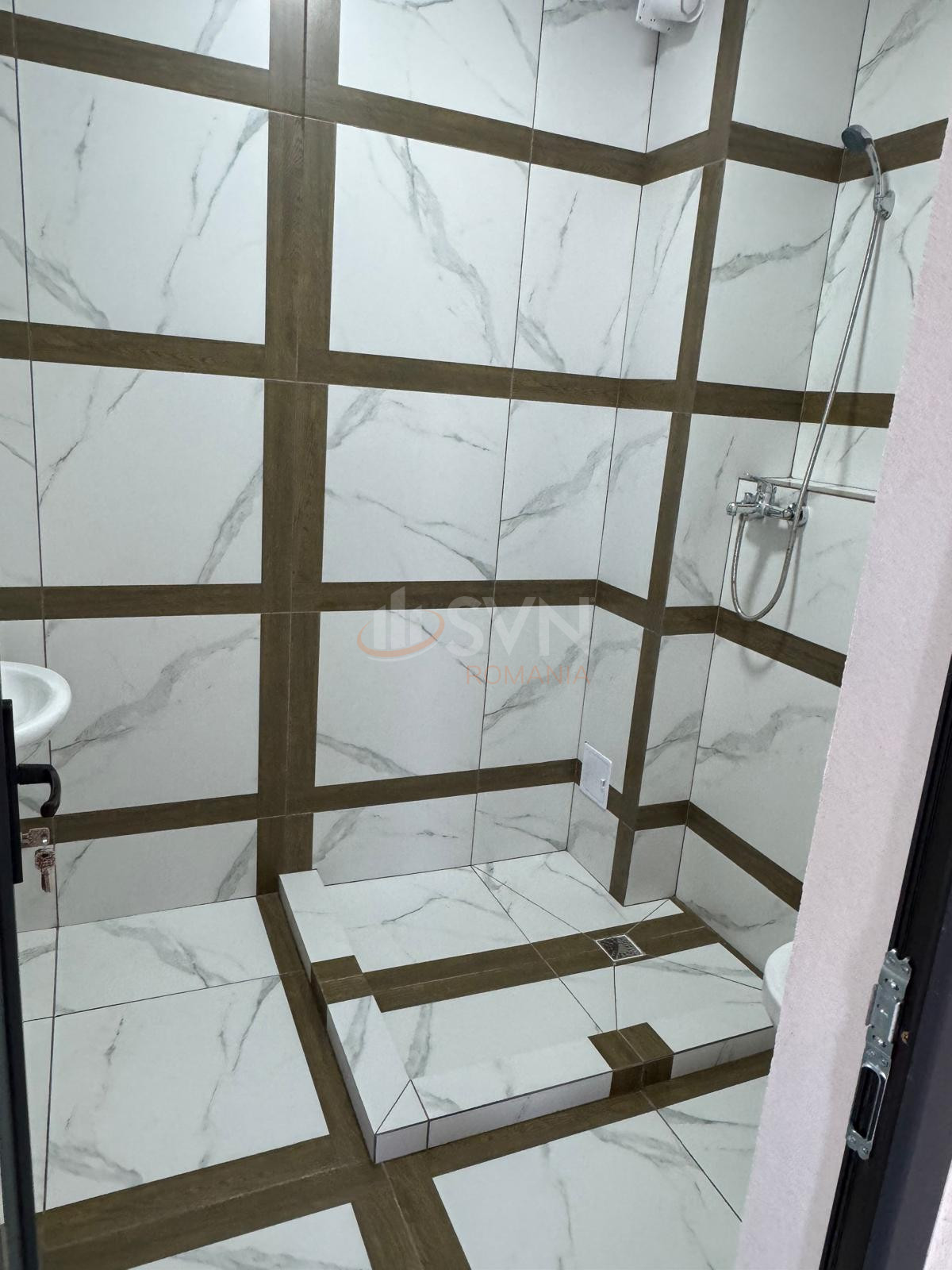 Spatiu comercial 400 mp Ilfov/Popesti-leordeni