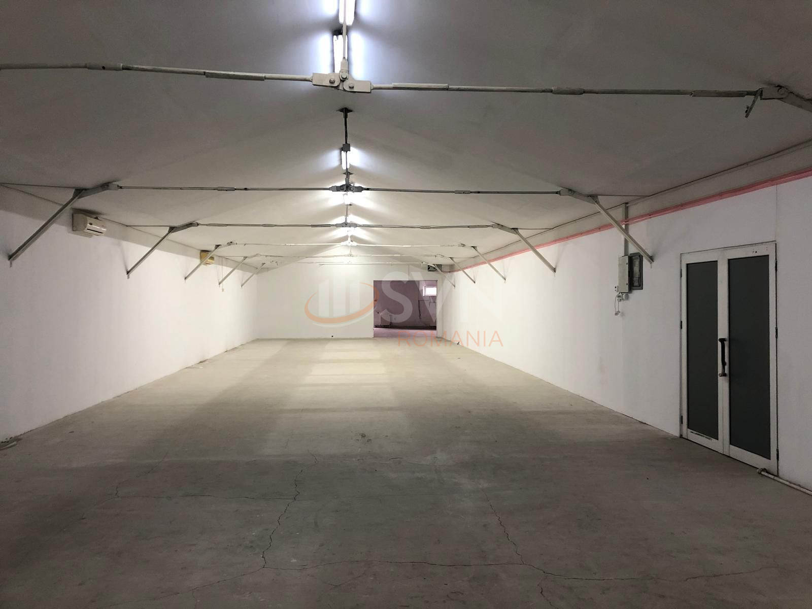 Spatiu comercial 475 mp Prahova/Malu Rosu