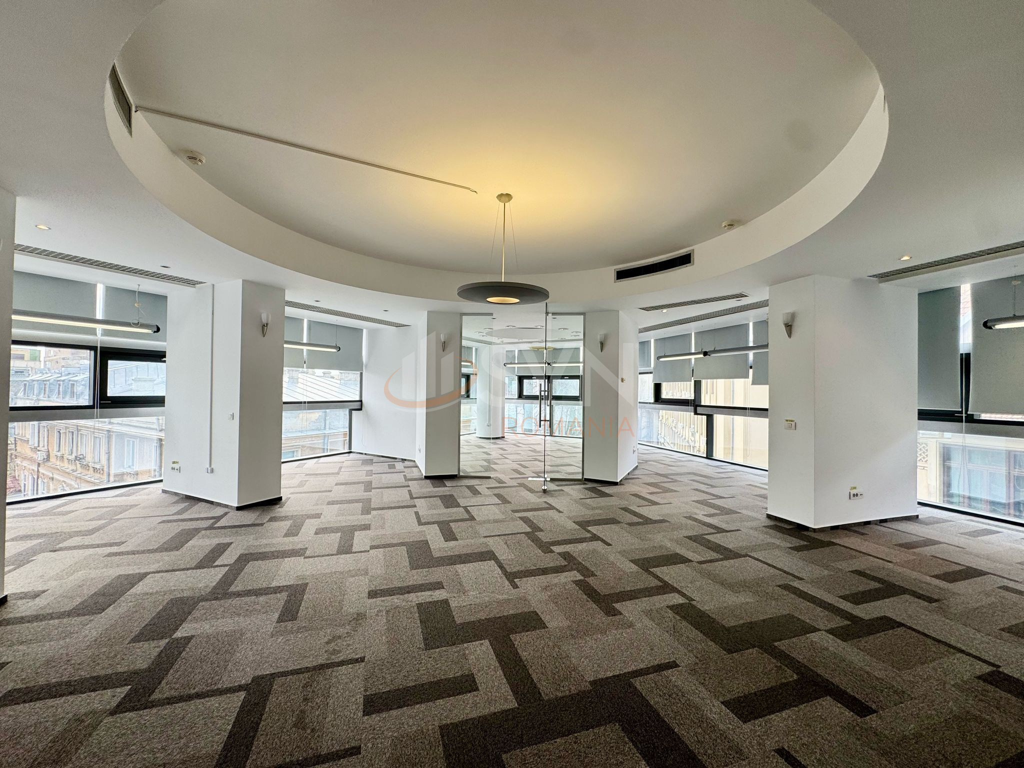 Spatiu comercial 476 mp Bucuresti/Universitate