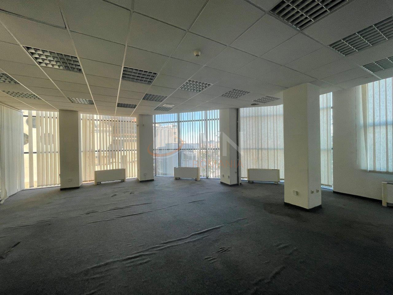 Spatiu comercial 500 mp Constanta/Cazino