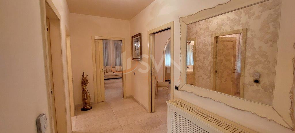 Spatiu comercial 550 mp Bucuresti/Cotroceni