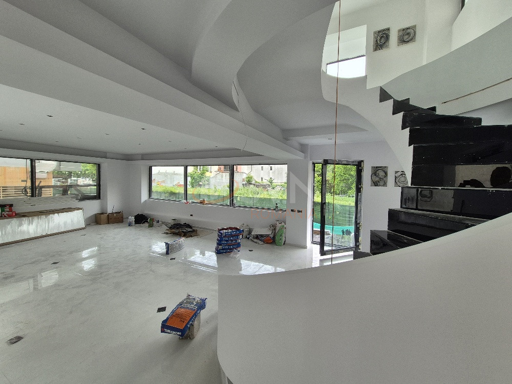 Spatiu comercial 580 mp Bucuresti/Herastrau