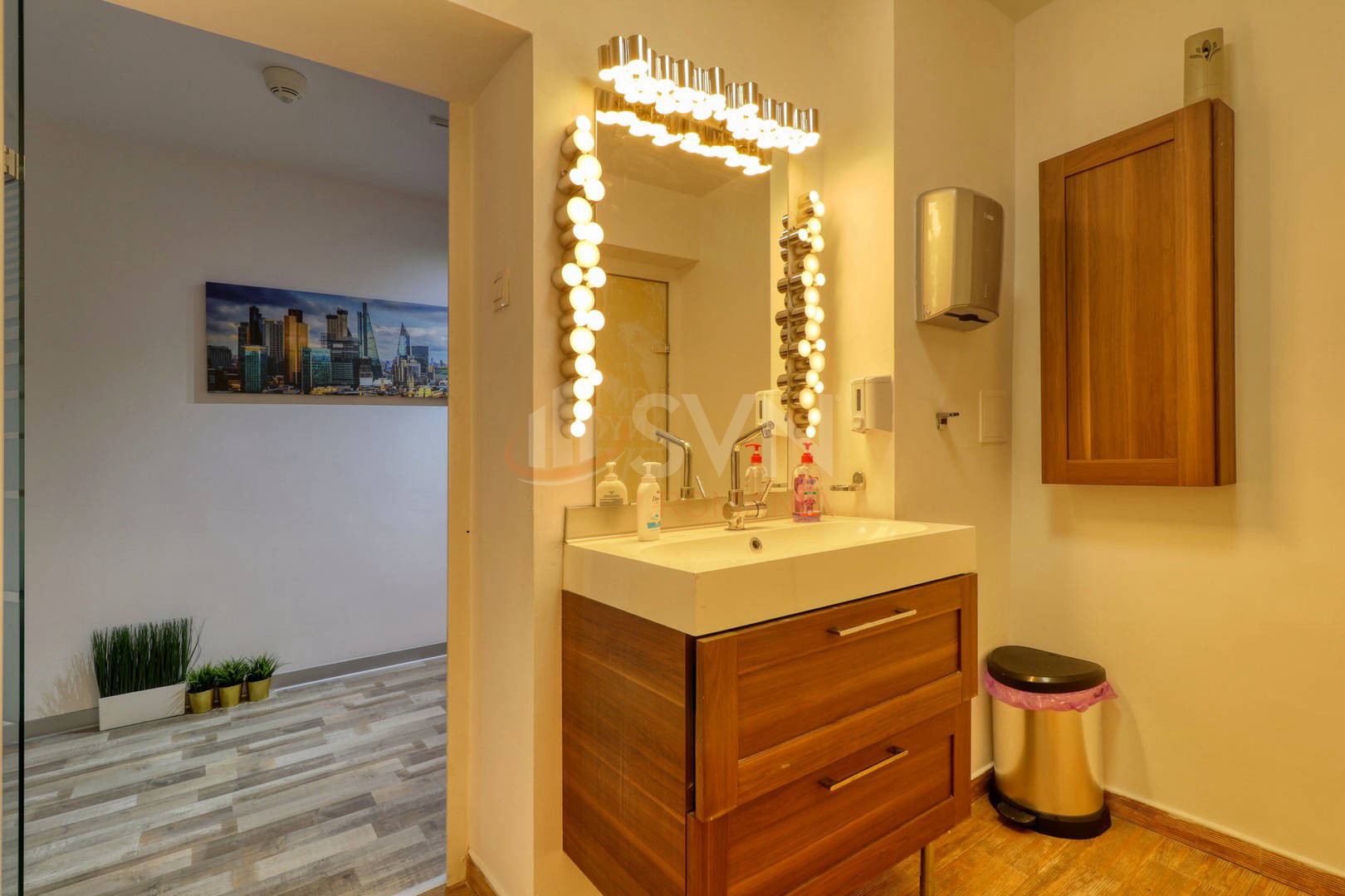 Spatiu comercial 60 mp Bucuresti/Piata Victoriei