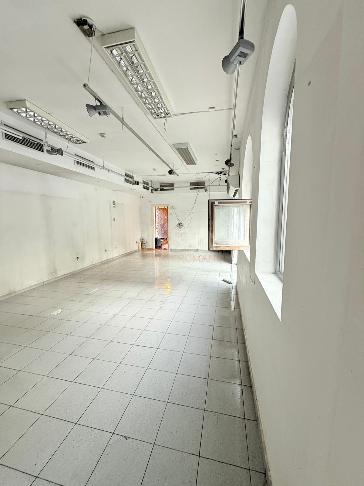 Spatiu comercial 61.81 mp Bucuresti/Aviatiei