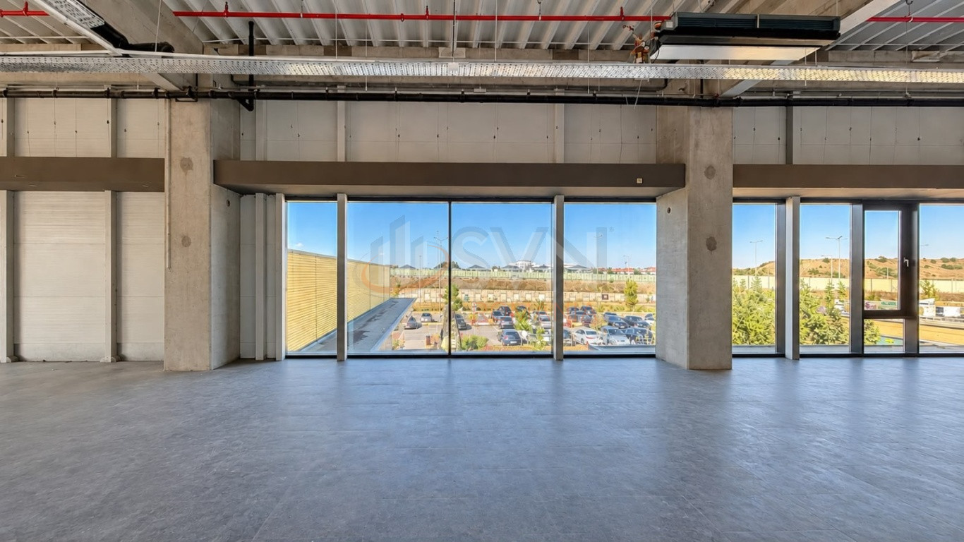 Spatiu comercial 702.06 mp Bucuresti/Pipera