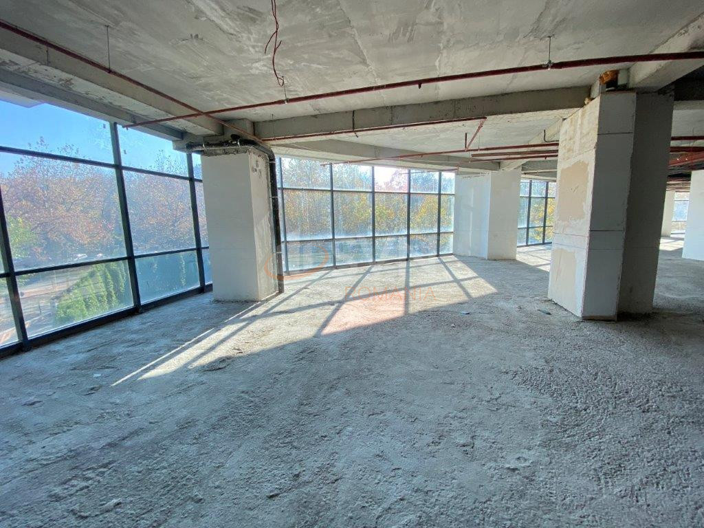 Spatiu comercial 707 mp Bucuresti/Baba Novac