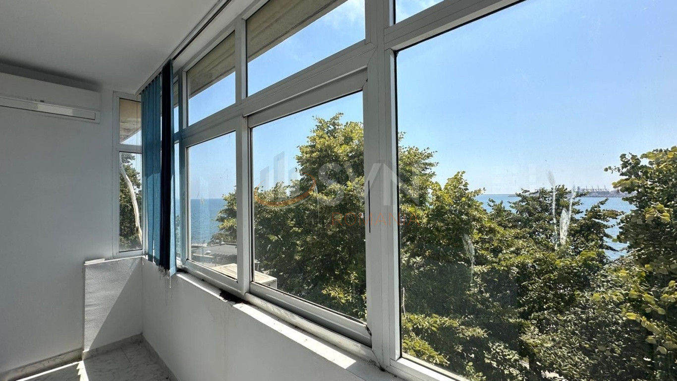 Spatiu comercial 742.21 mp Constanta/Cazino