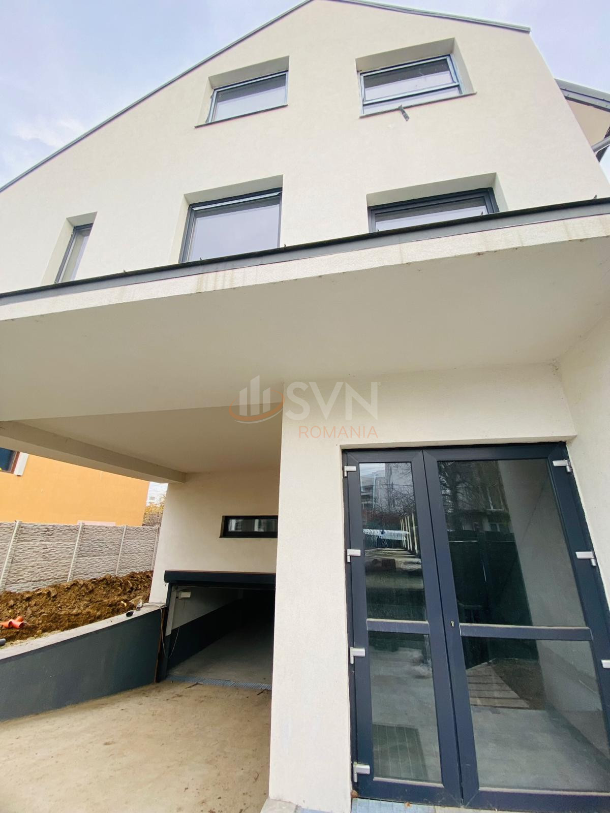 Spatiu comercial 744 mp Bucuresti/Sisesti