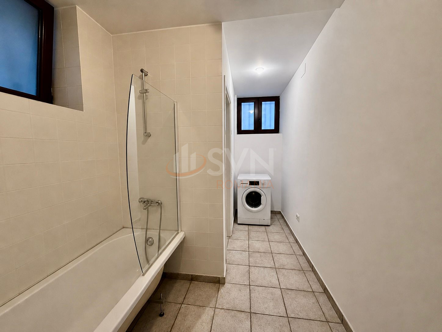 Spatiu comercial 75 mp Bucuresti/P-ta Victoriei