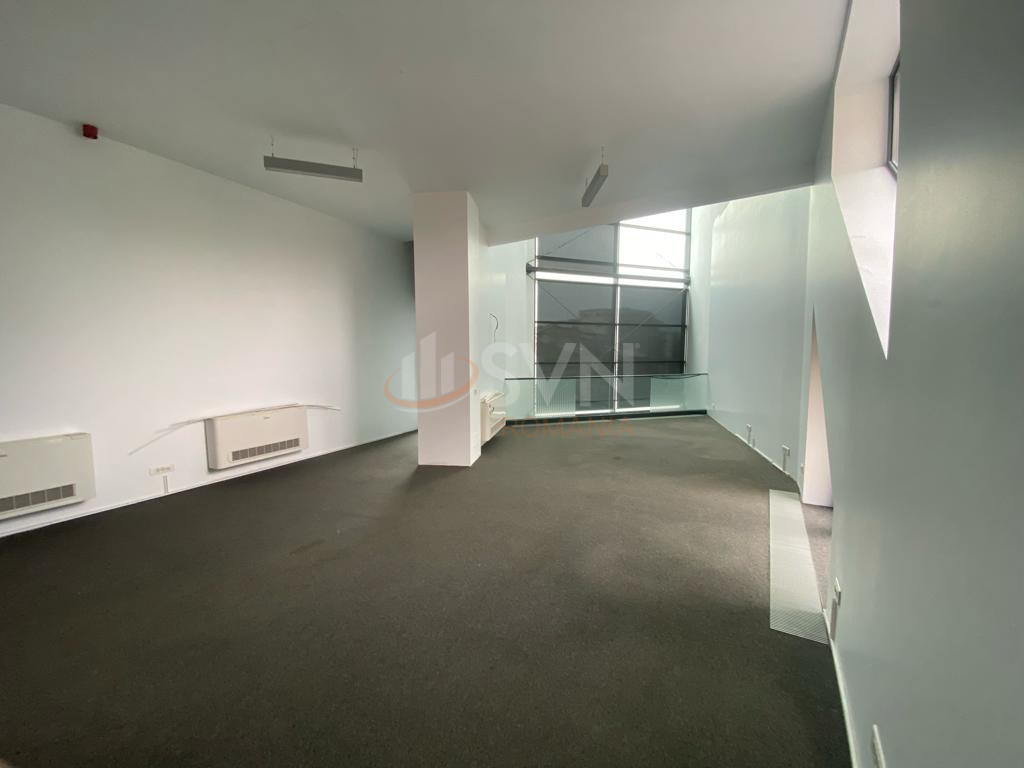 Spatiu comercial 750 mp Bucuresti/Victoriei