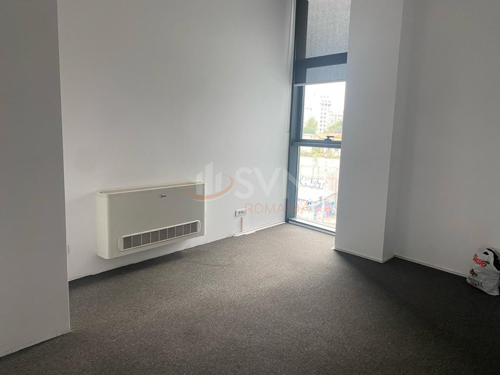 Spatiu comercial 750 mp Bucuresti/Victoriei