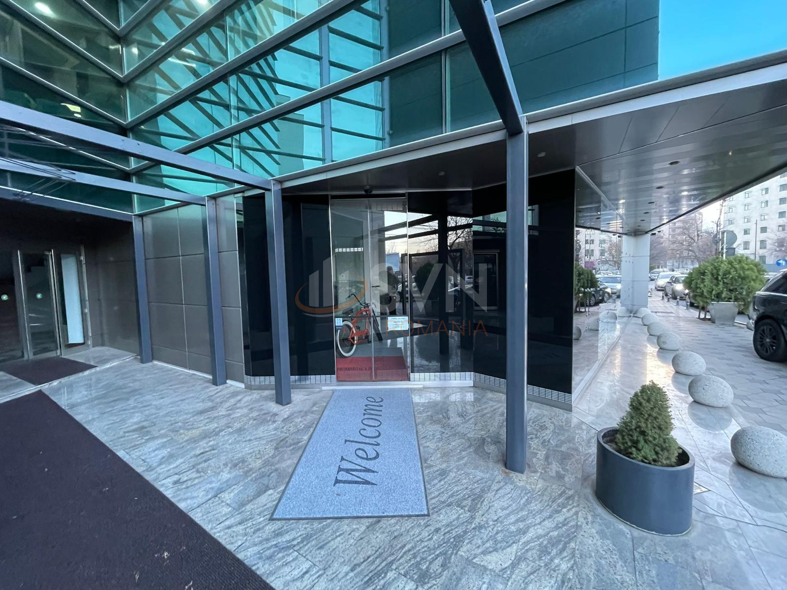 Spatiu comercial 800 mp Bucuresti/Aviatiei