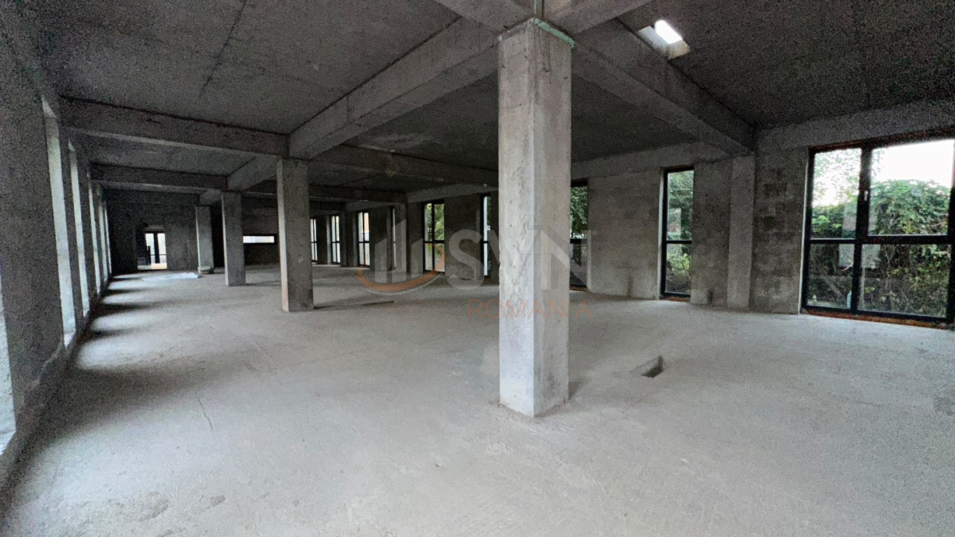 Spatiu comercial 900 mp Bucuresti/Sisesti