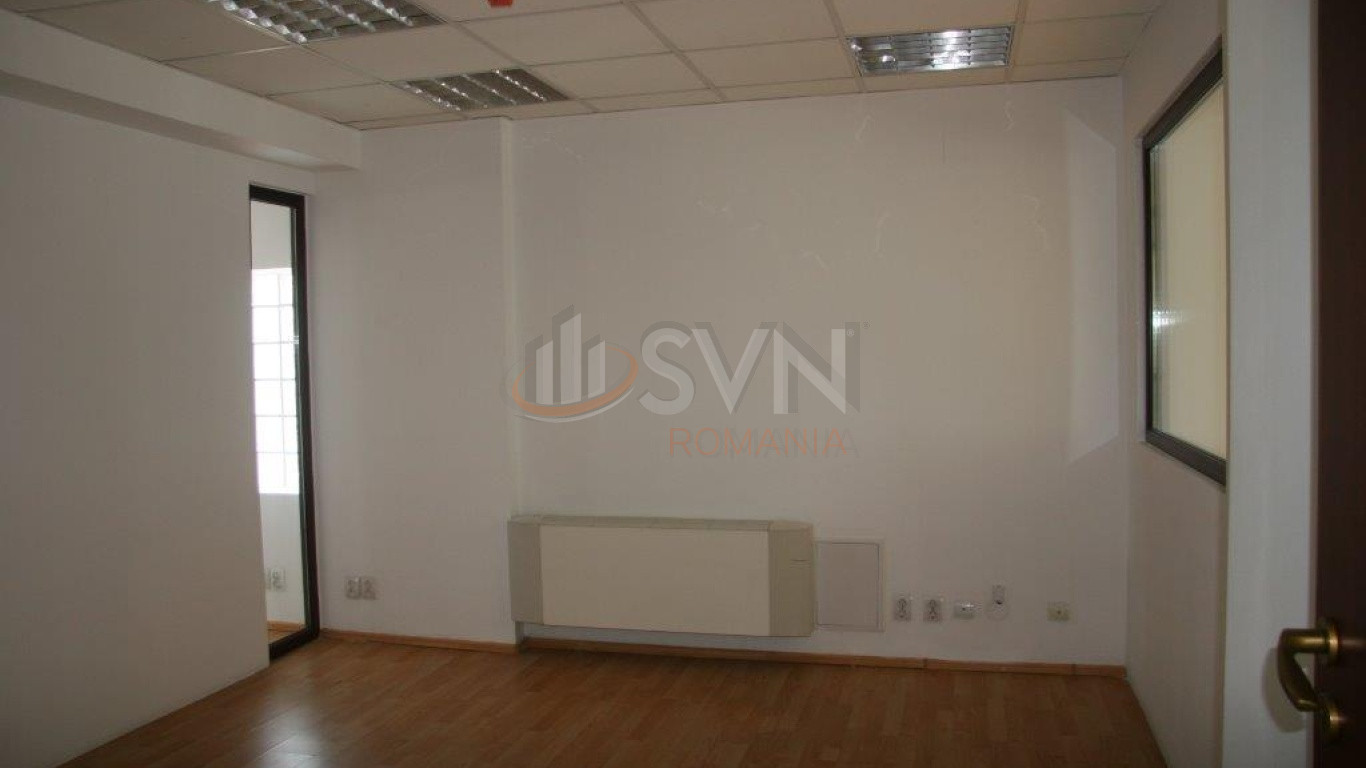 Spatiu comercial 900 mp Bucuresti/1 Mai