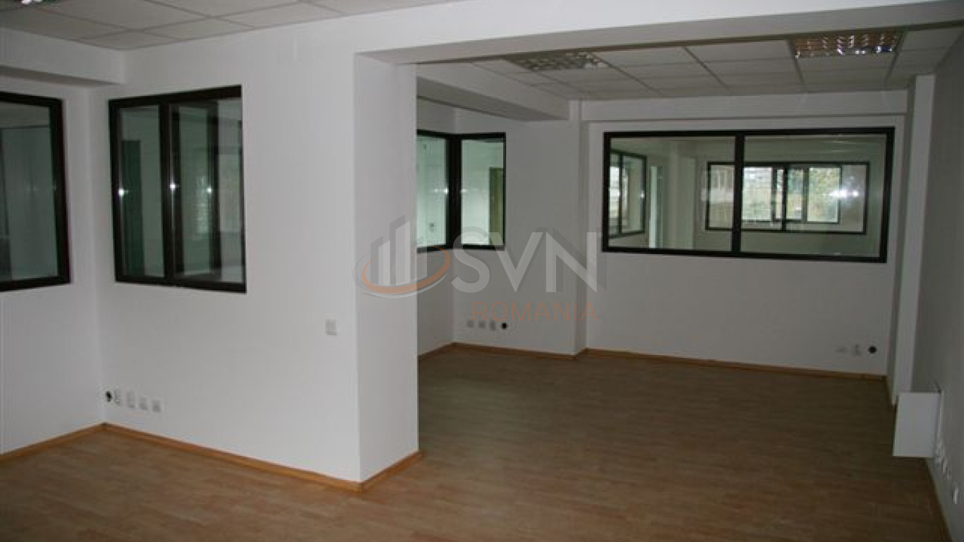 Spatiu comercial 900 mp Bucuresti/1 Mai