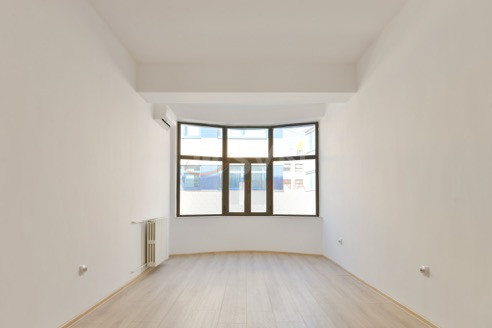 Spatiu comercial 950 mp Bucuresti/Herastrau