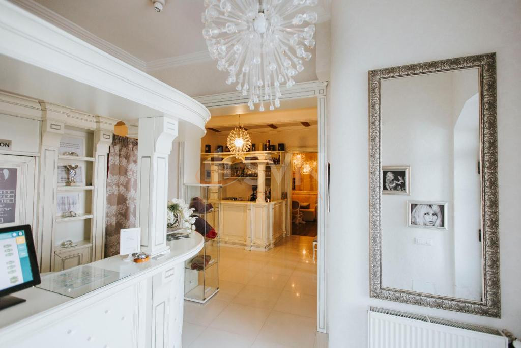 Spatiu comercial 973 mp Bucuresti/Parcul Carol