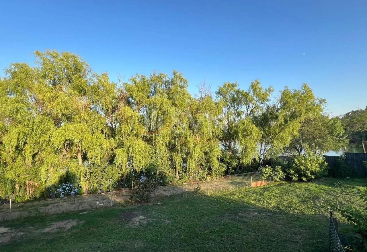 Teren 2000 mp Bucuresti/Straulesti