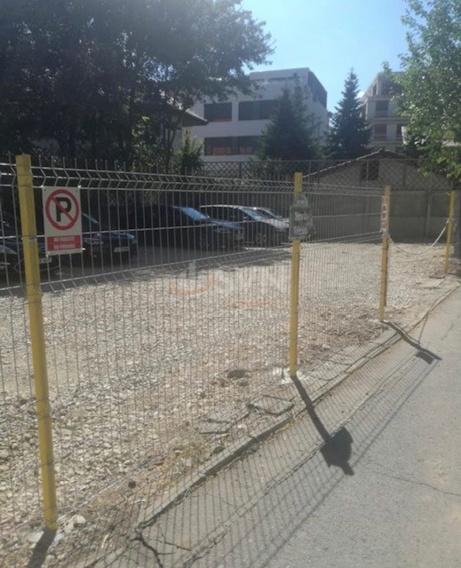 Teren 250 mp Bucuresti/Herastrau