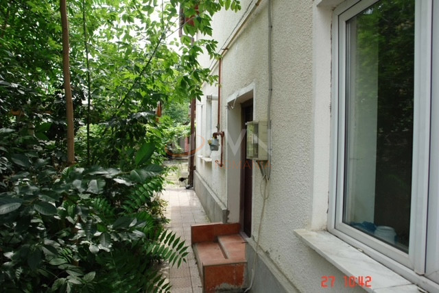 Teren 303 mp Bucuresti/Domenii